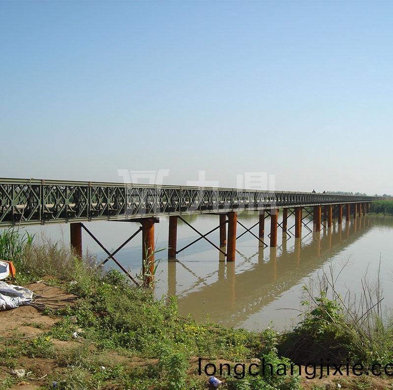 鋼(gang)棧橋