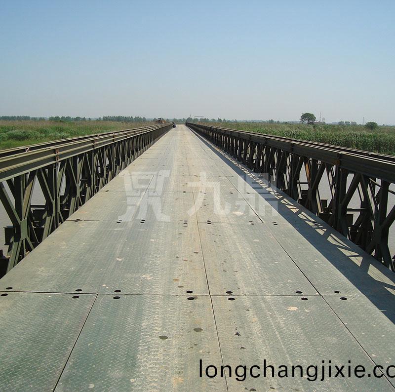 鋼(gang)便橋(qiao)有(you)較高的承(cheng)載(zai)能(neng)力